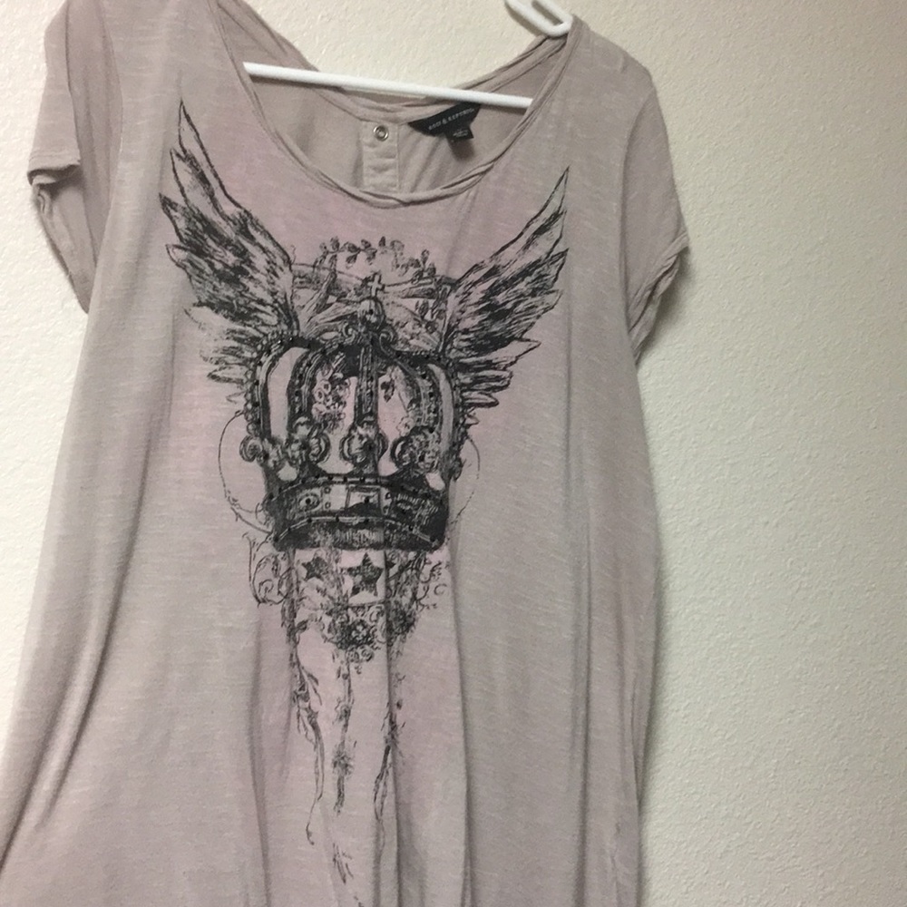 Rock and Republic graphic tee